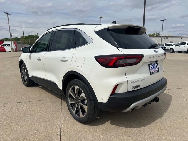 Certified 2024 Ford Escape Platinum w/ Premium Technology Package AWD/4WD image 3