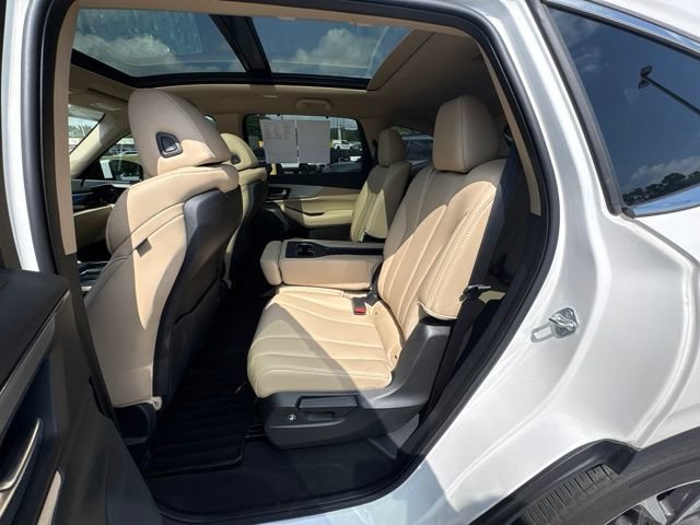 Used 2024 Acura MDX w/ Technology Package FWD image 27
