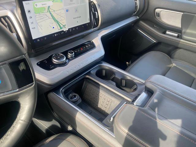 Certified 2025 Ford Expedition Active AWD/4WD image 24