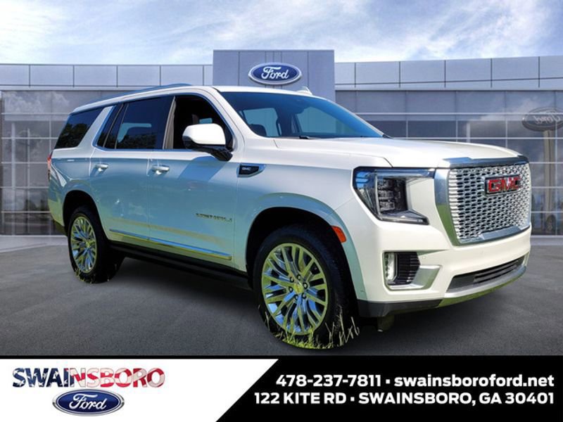 Used 2023 GMC Yukon Denali w/ Denali Reserve Package image 7