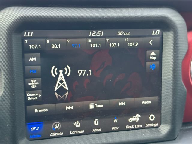 Used 2021 Jeep Wrangler Rubicon w/ Uconnect 4C Nav & Sound Group AWD/4WD image 16
