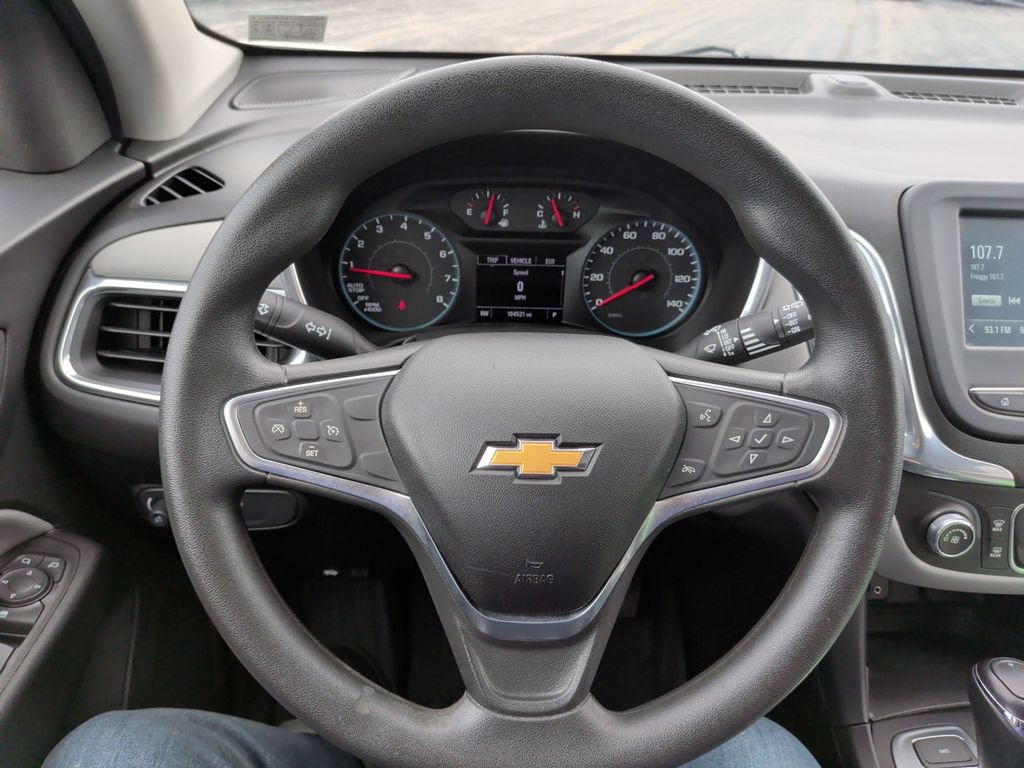 Used 2018 Chevrolet Equinox LT w/ LPO, Floor Liner Package AWD/4WD image 24