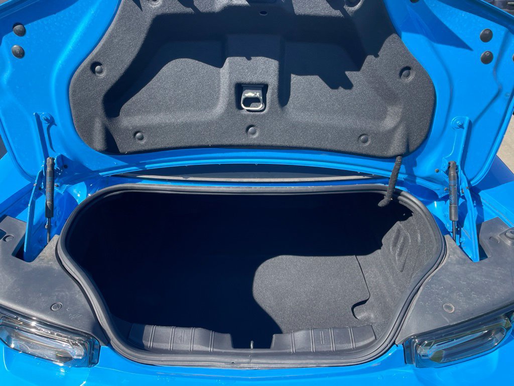Used 2022 Chevrolet Camaro SS w/ Design Package 3 RWD image 14