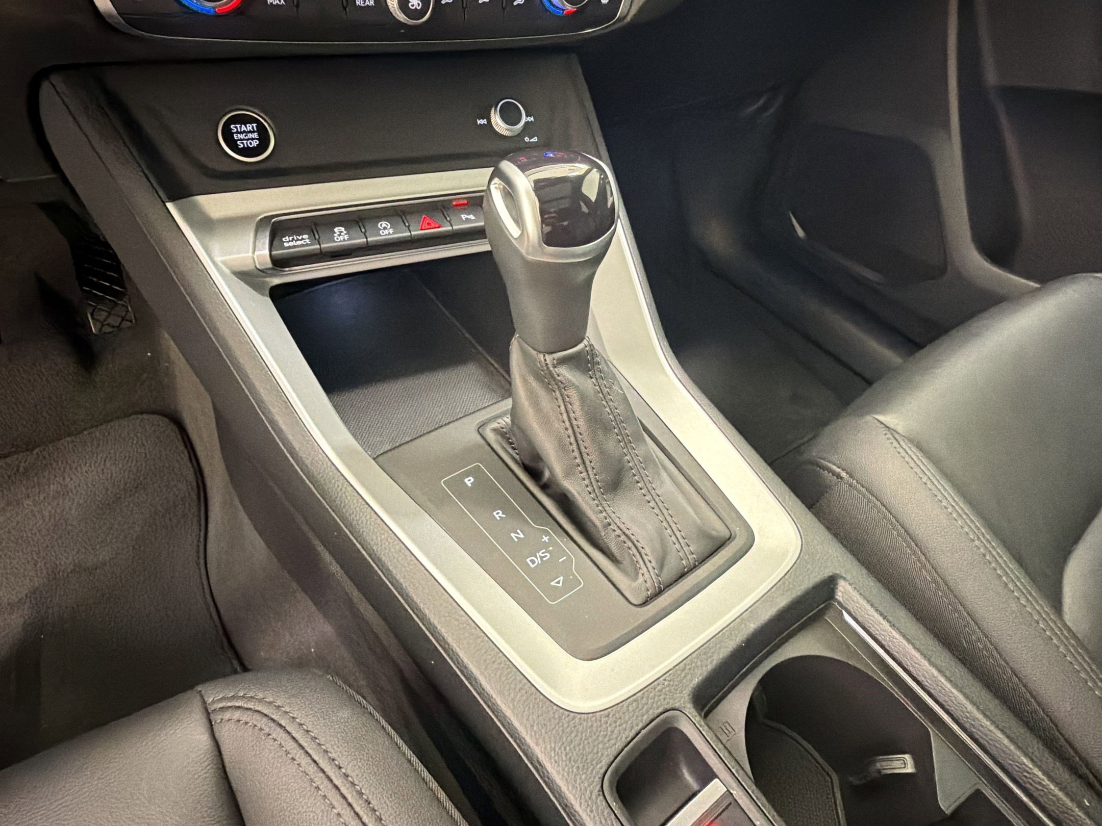 Used 2023 Audi Q3 2.0T Premium AWD/4WD image 19