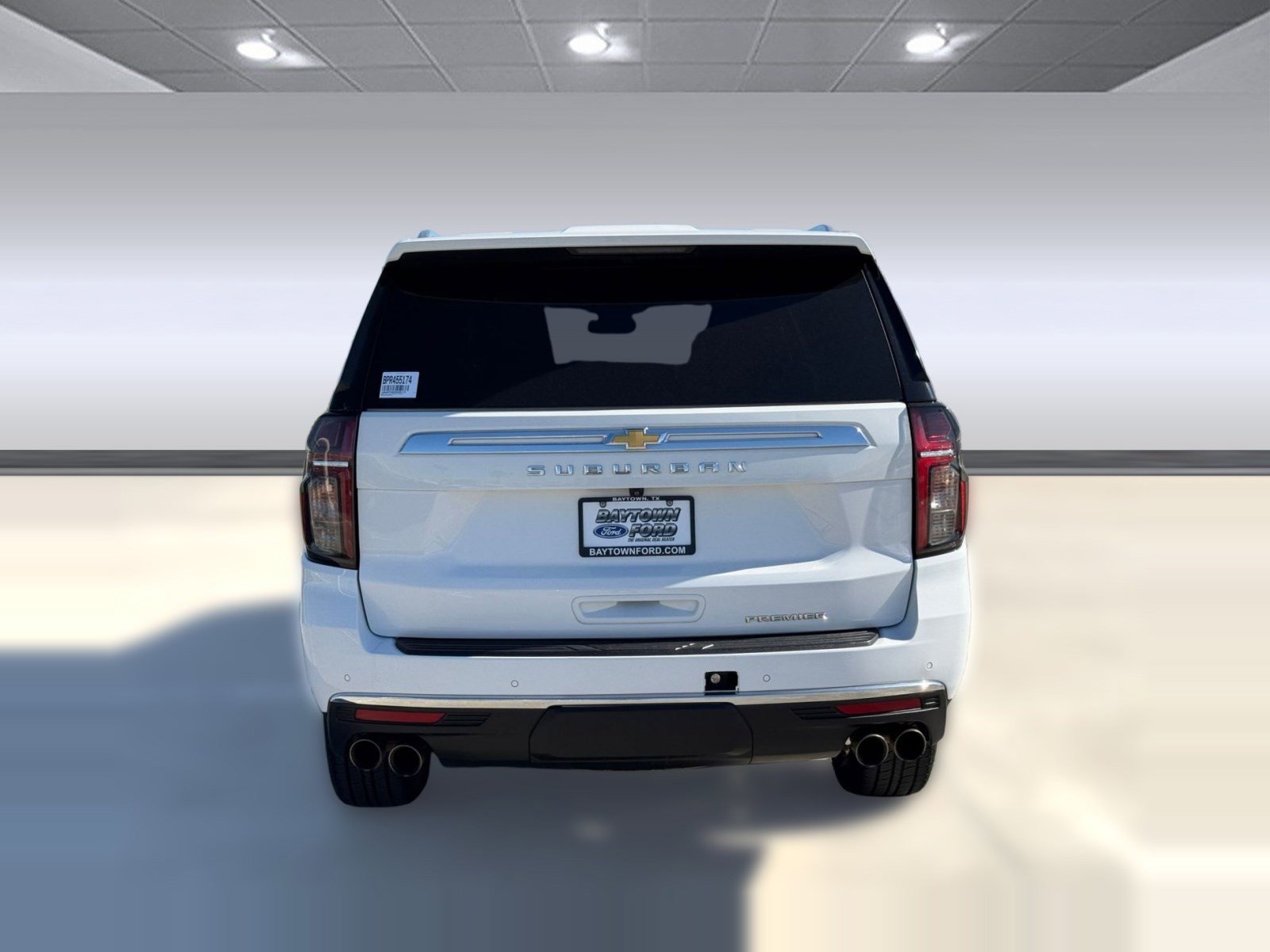 Used 2023 Chevrolet Suburban Premier image 9