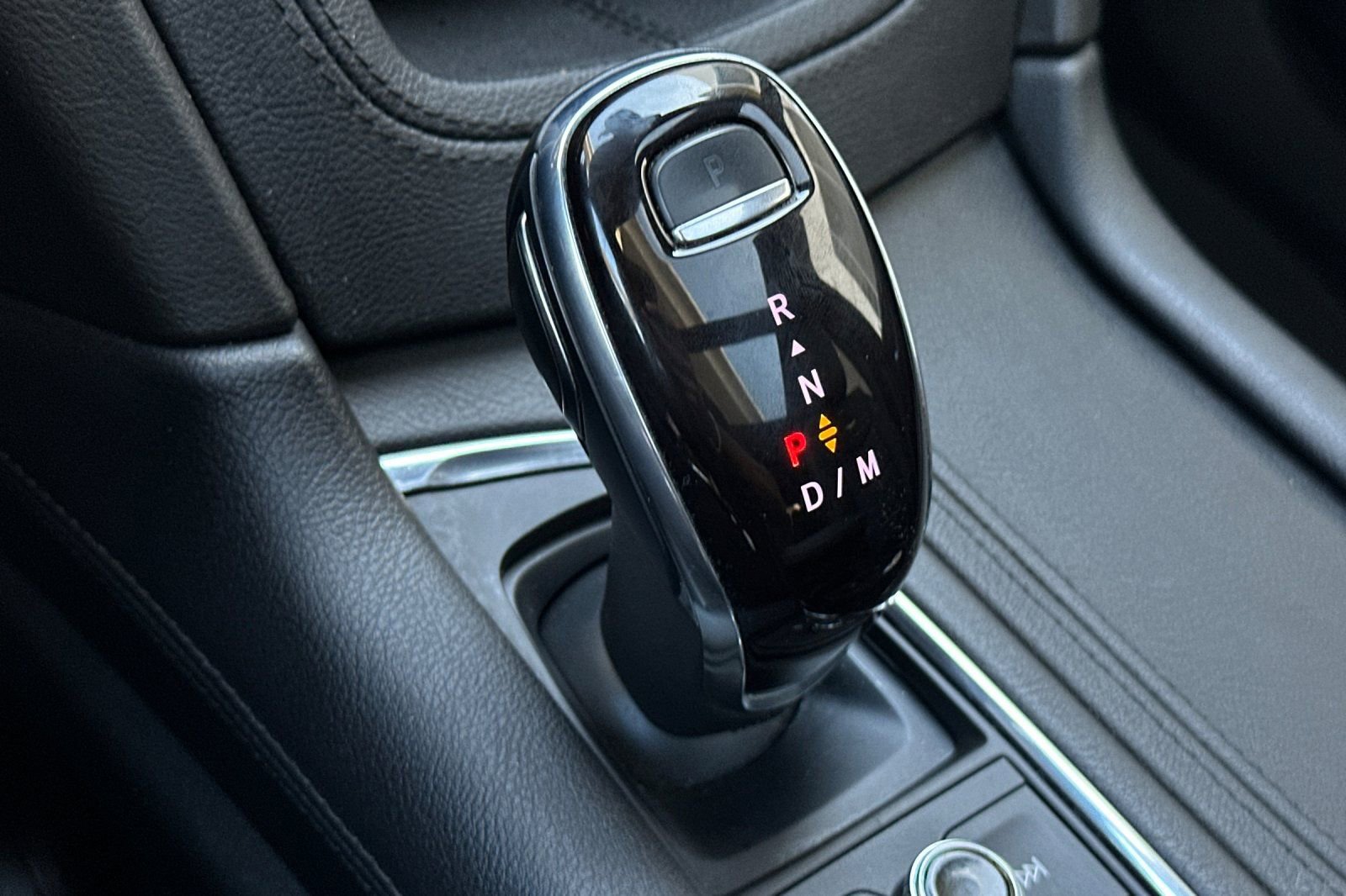 Used 2022 Cadillac XT6 Sport w/ Platinum Package image 22