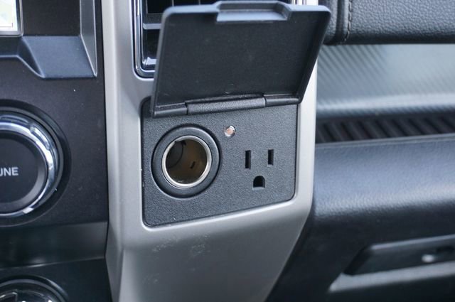 Certified 2019 Ford F150 Lariat image 24