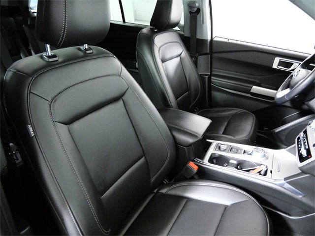 Certified 2023 Ford Explorer XLT w/ Equipment Group 202A image 11