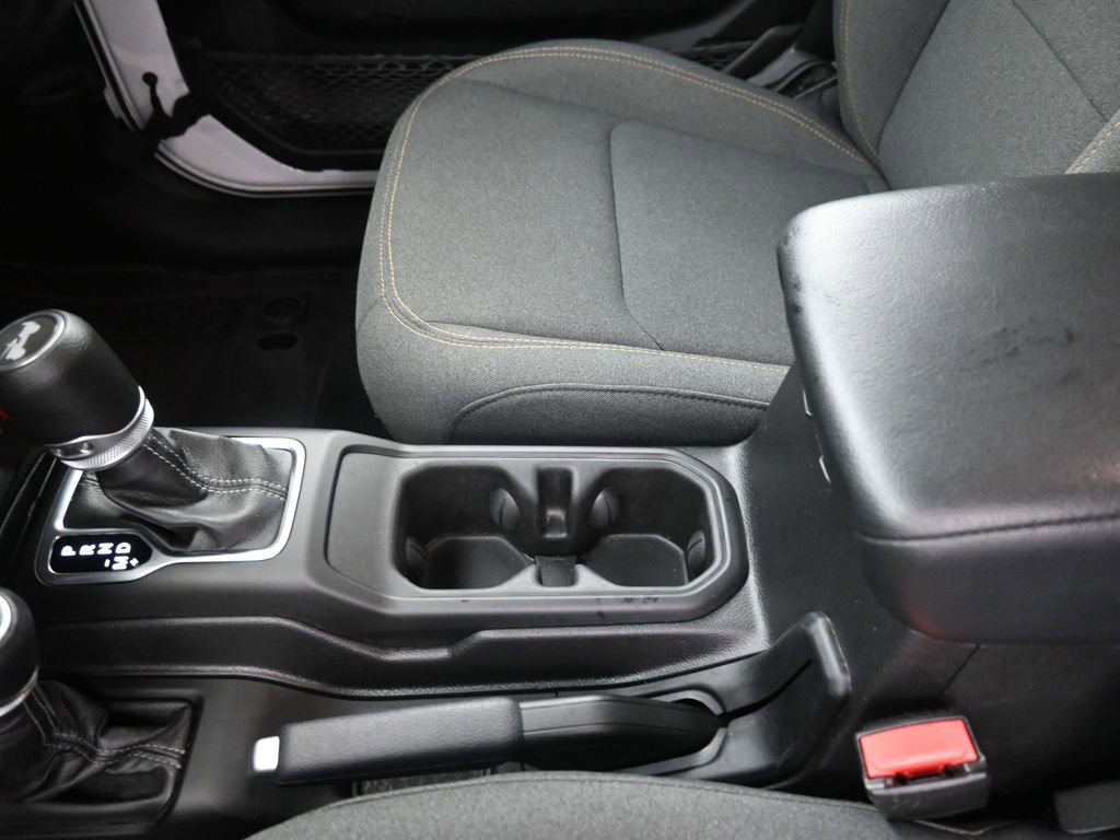 Used 2025 Jeep Wrangler Unlimited Sport AWD/4WD image 20