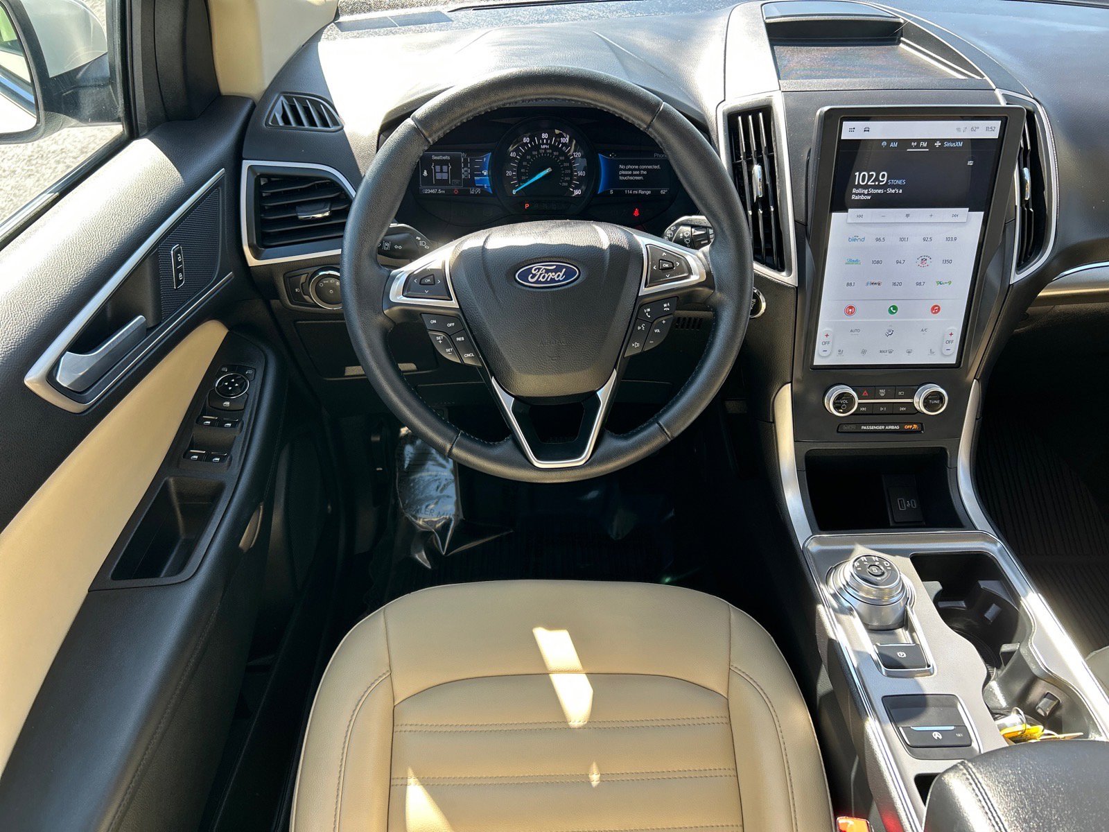 Certified 2022 Ford Edge SEL w/ Convenience Package image 2
