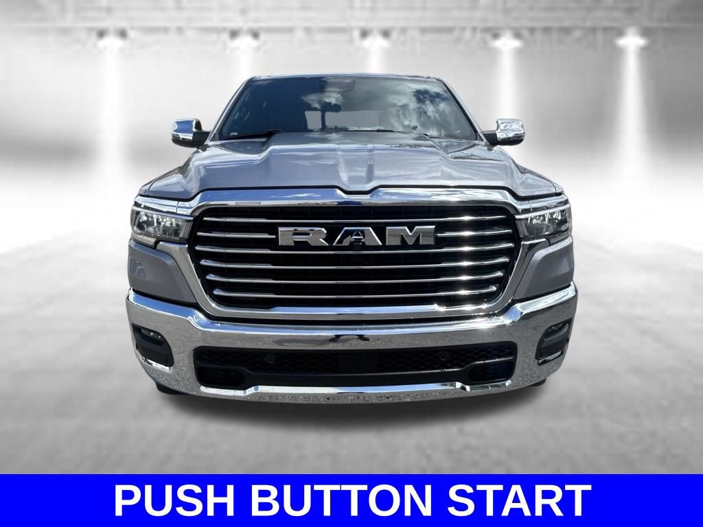 Used 2025 RAM 1500 Laramie AWD/4WD image 9