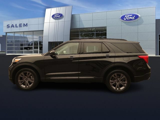 Certified 2023 Ford Explorer XLT w/ Equipment Group 202A AWD/4WD image 5