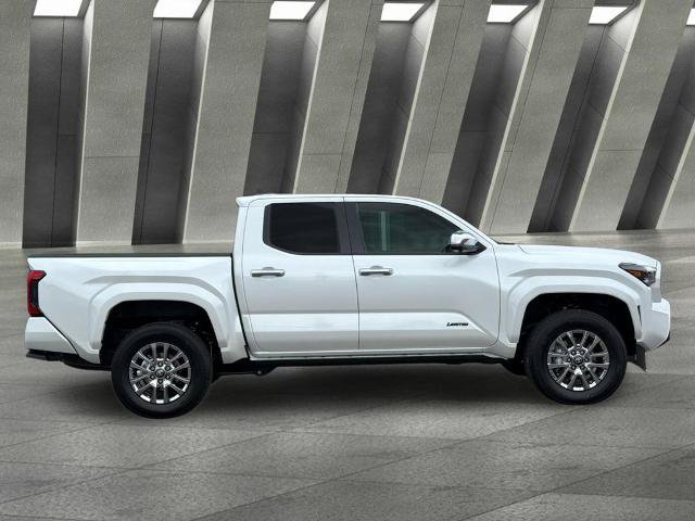 Used 2024 Toyota Tacoma Limited w/ Limited Package (LT) AWD/4WD image 2