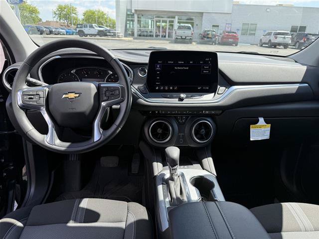 Used 2024 Chevrolet Blazer LT w/ Convenience Package AWD/4WD image 13