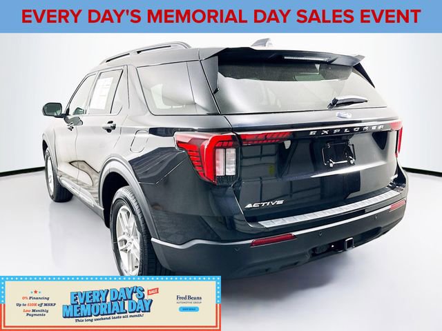 Certified 2025 Ford Explorer Active AWD/4WD image 5