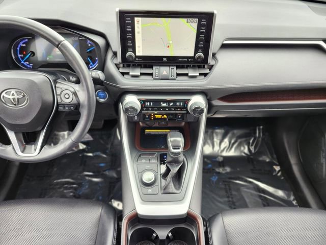Used 2020 Toyota RAV4 Limited image 14
