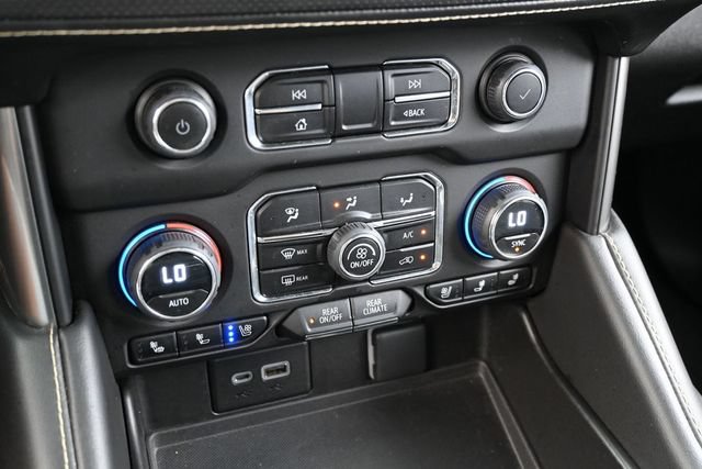 Used 2023 Chevrolet Tahoe Premier w/ Premium Package AWD/4WD image 25