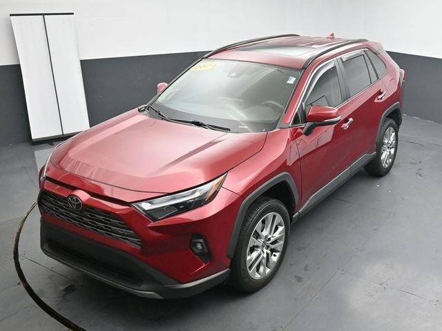 Used 2024 Toyota RAV4 Limited FWD image 21