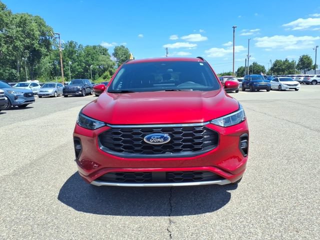 Certified 2024 Ford Escape ST-Line Select w/ Tech Pack #1 AWD/4WD image 2