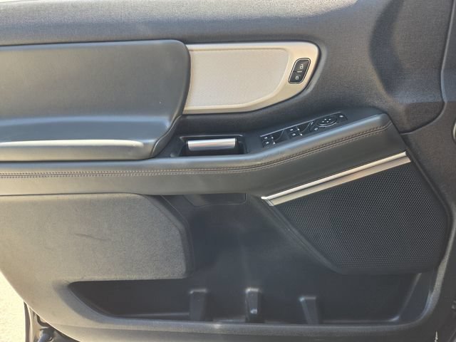 Certified 2025 Ford Expedition Active AWD/4WD image 23