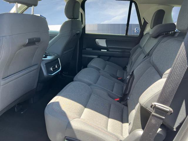 Certified 2025 Ford Expedition Active RWD image 18