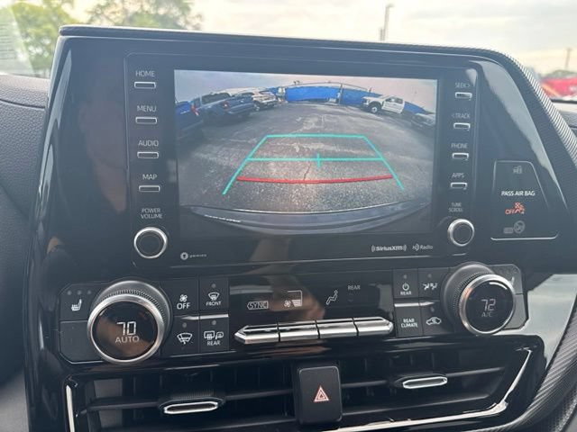 Used 2022 Toyota Highlander XSE AWD/4WD image 17