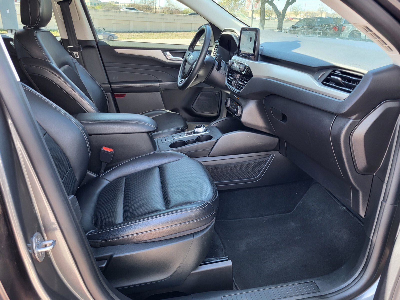 Certified 2022 Ford Escape SEL image 12