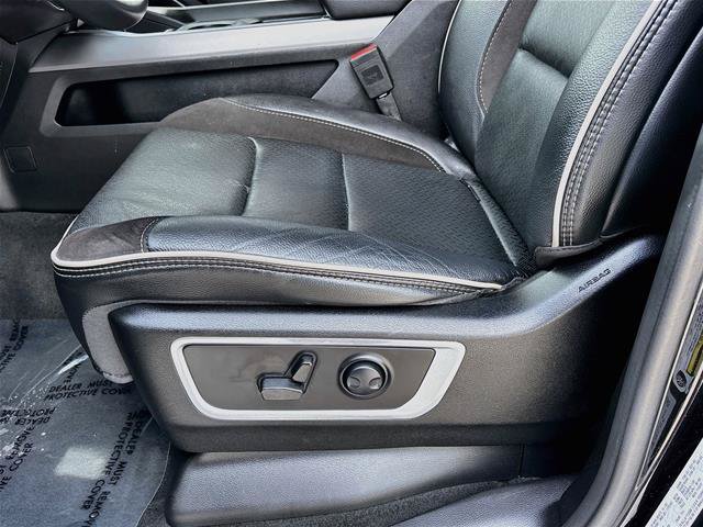 Used 2024 RAM 1500 Laramie AWD/4WD image 21