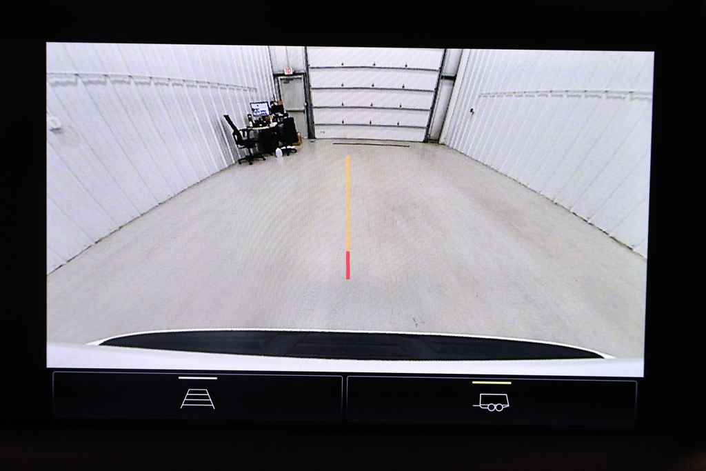 Used 2022 Chevrolet Tahoe Z71 AWD/4WD image 34