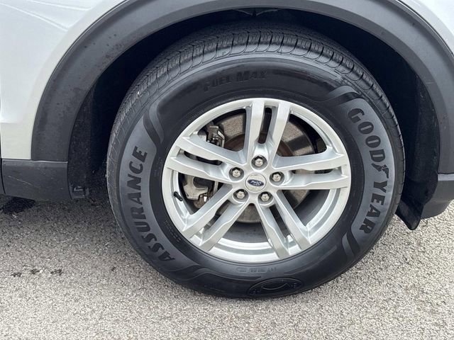 Certified 2022 Ford Explorer XLT image 9