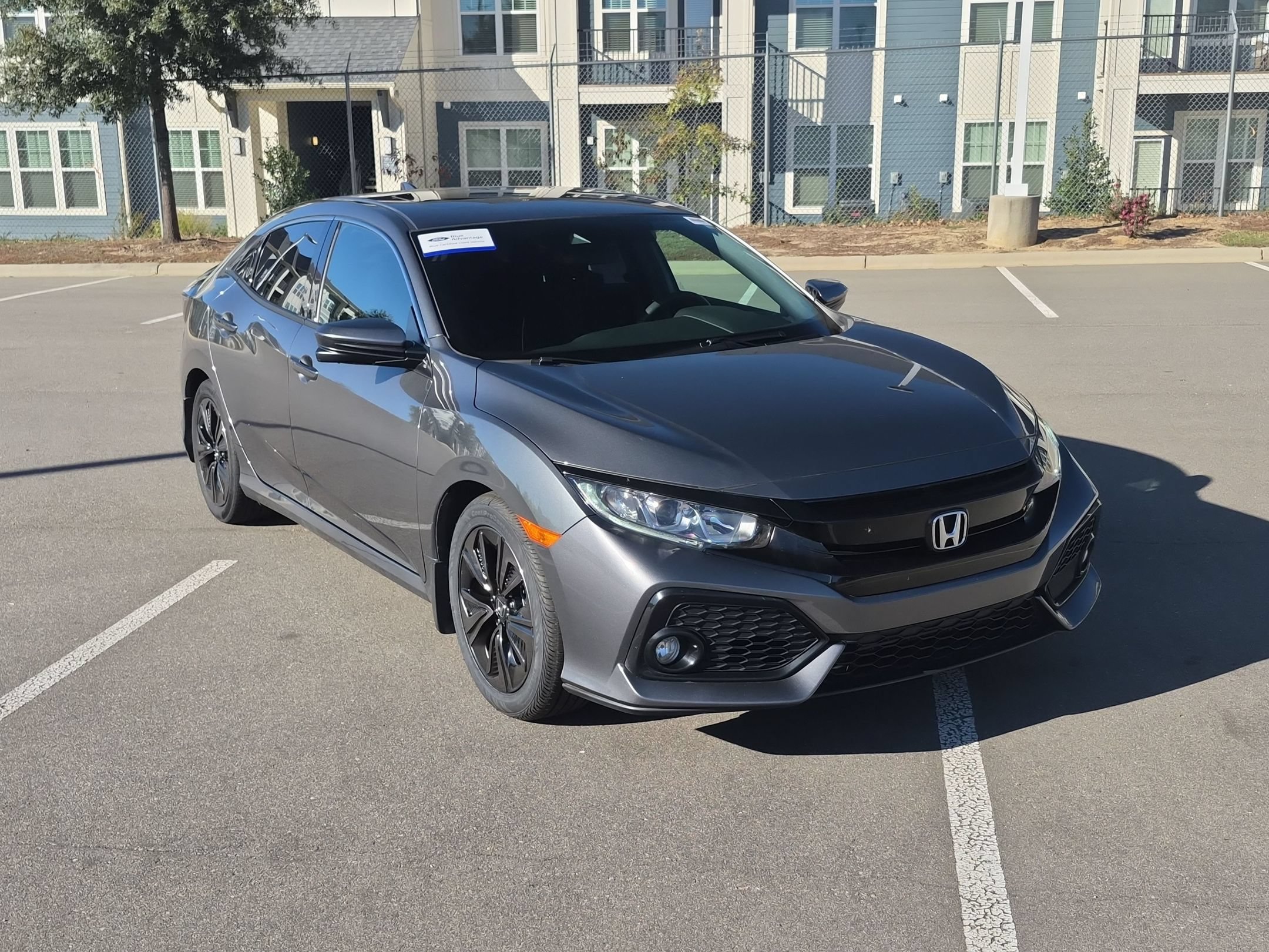 Used 2019 Honda Civic EX image 2
