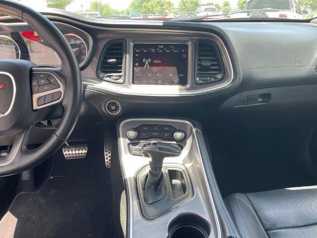 Used 2022 Dodge Challenger SXT w/ Plus Package RWD image 12