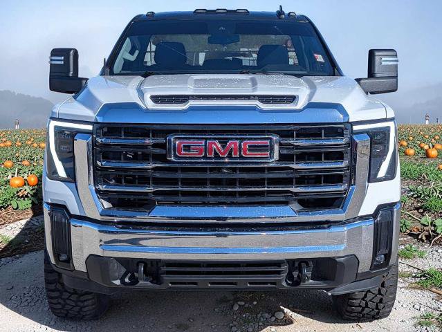 Used 2025 GMC Sierra 3500 SLE w/ SLE Convenience Package AWD/4WD image 9