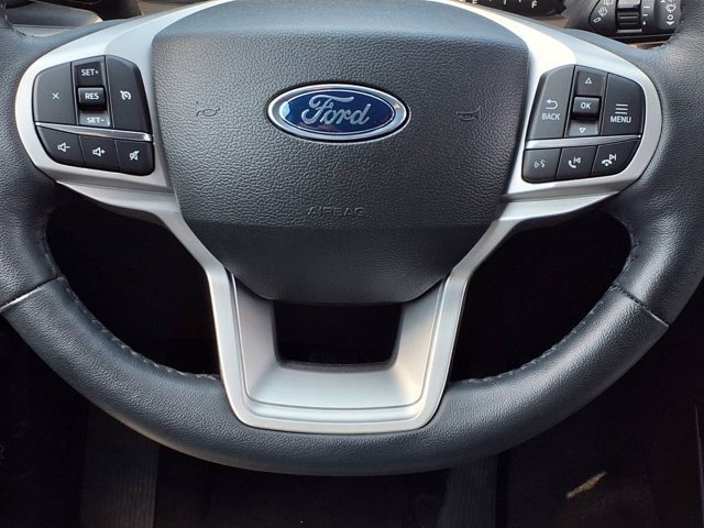 Certified 2024 Ford Explorer XLT w/ Equipment Group 202A AWD/4WD image 16