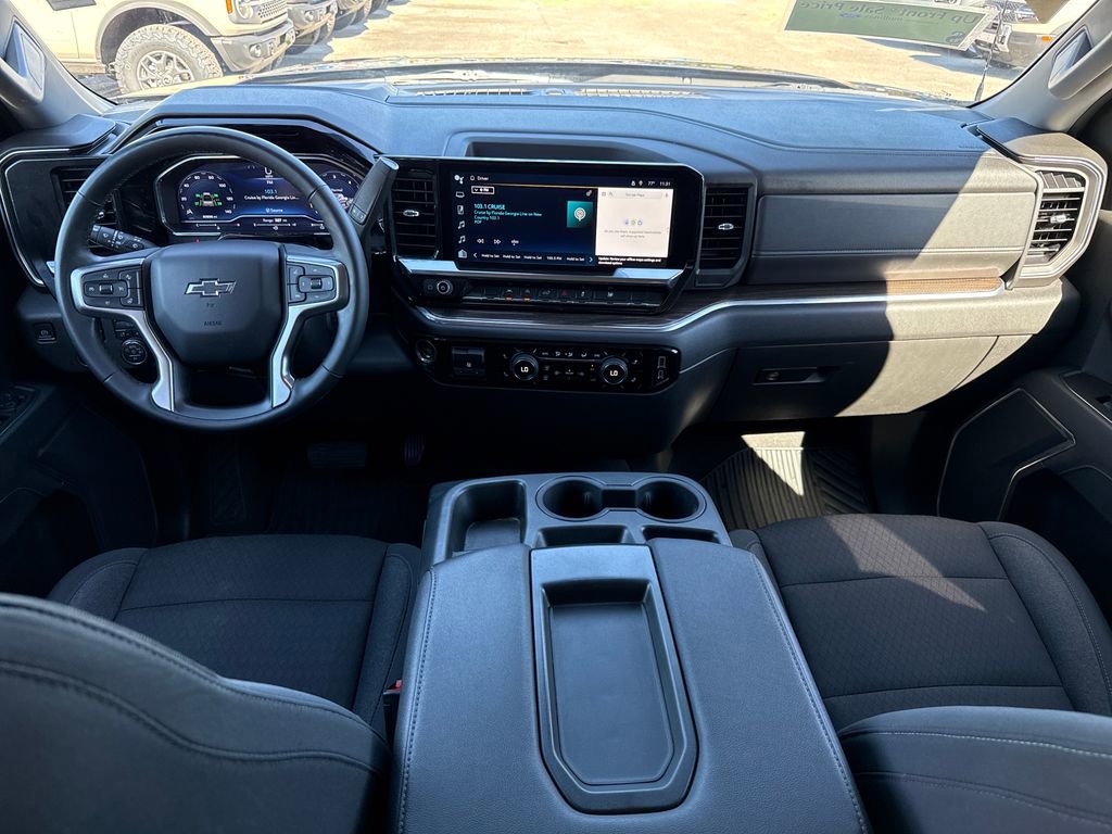 Used 2023 Chevrolet Silverado 1500 RST image 8