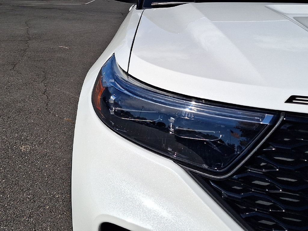 Certified 2023 Ford Explorer ST w/ Equipment Group 401A AWD/4WD image 12