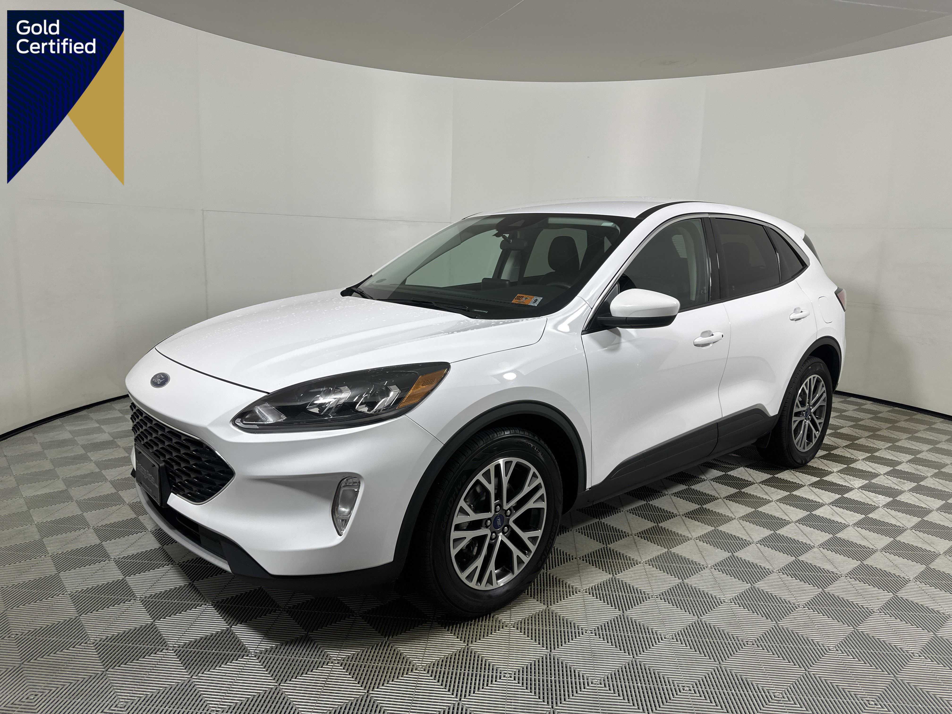 Certified 2022 Ford Escape SEL