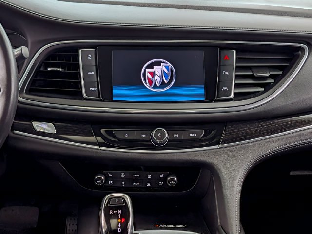 Used 2021 Buick Enclave Avenir w/ Avenir Technology Package AWD/4WD image 30