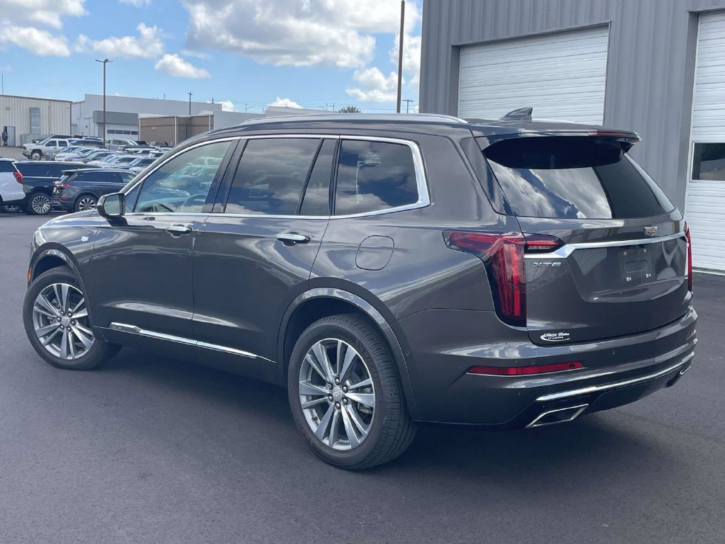 Used 2020 Cadillac XT6 Premium Luxury FWD image 5