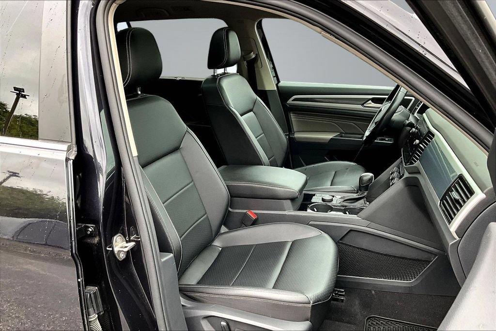Used 2021 Volkswagen Atlas SEL R-Line w/ MDO Package (Bench Seat) AWD/4WD image 32