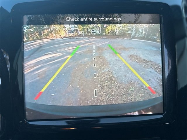 Used 2019 Jeep Cherokee Limited image 18