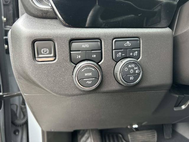 Used 2024 Chevrolet Silverado 1500 RST AWD/4WD image 29