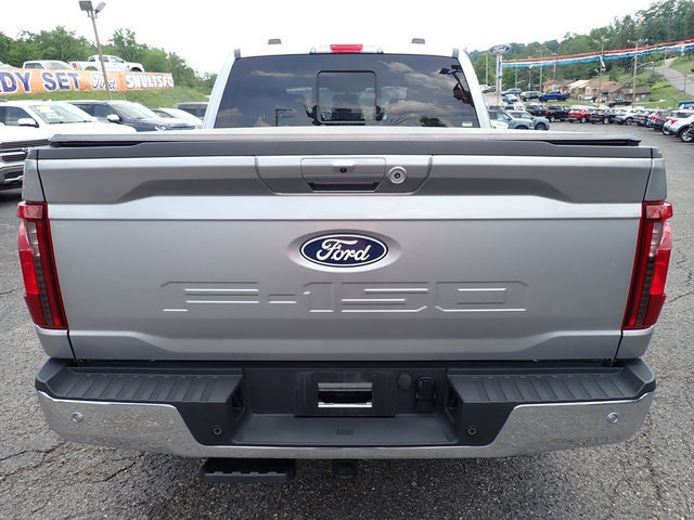 Certified 2025 Ford F150 XLT w/ Equipment Group 302A MID AWD/4WD image 5