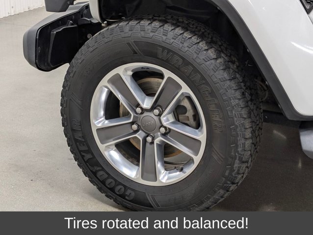 Used 2019 Jeep Wrangler Unlimited Sahara AWD/4WD image 2