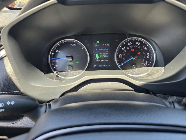 Used 2022 Toyota RAV4 XLE Premium image 26