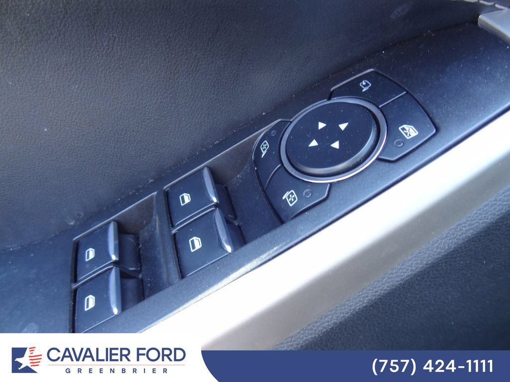 Certified 2023 Ford Explorer Limited w/ Equipment Group 301A AWD/4WD image 9