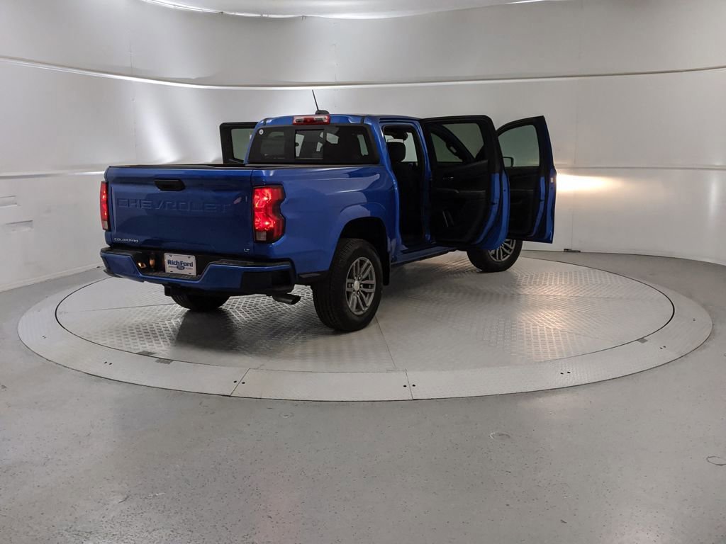 Used 2024 Chevrolet Colorado LT w/ LT Convenience Package image 5