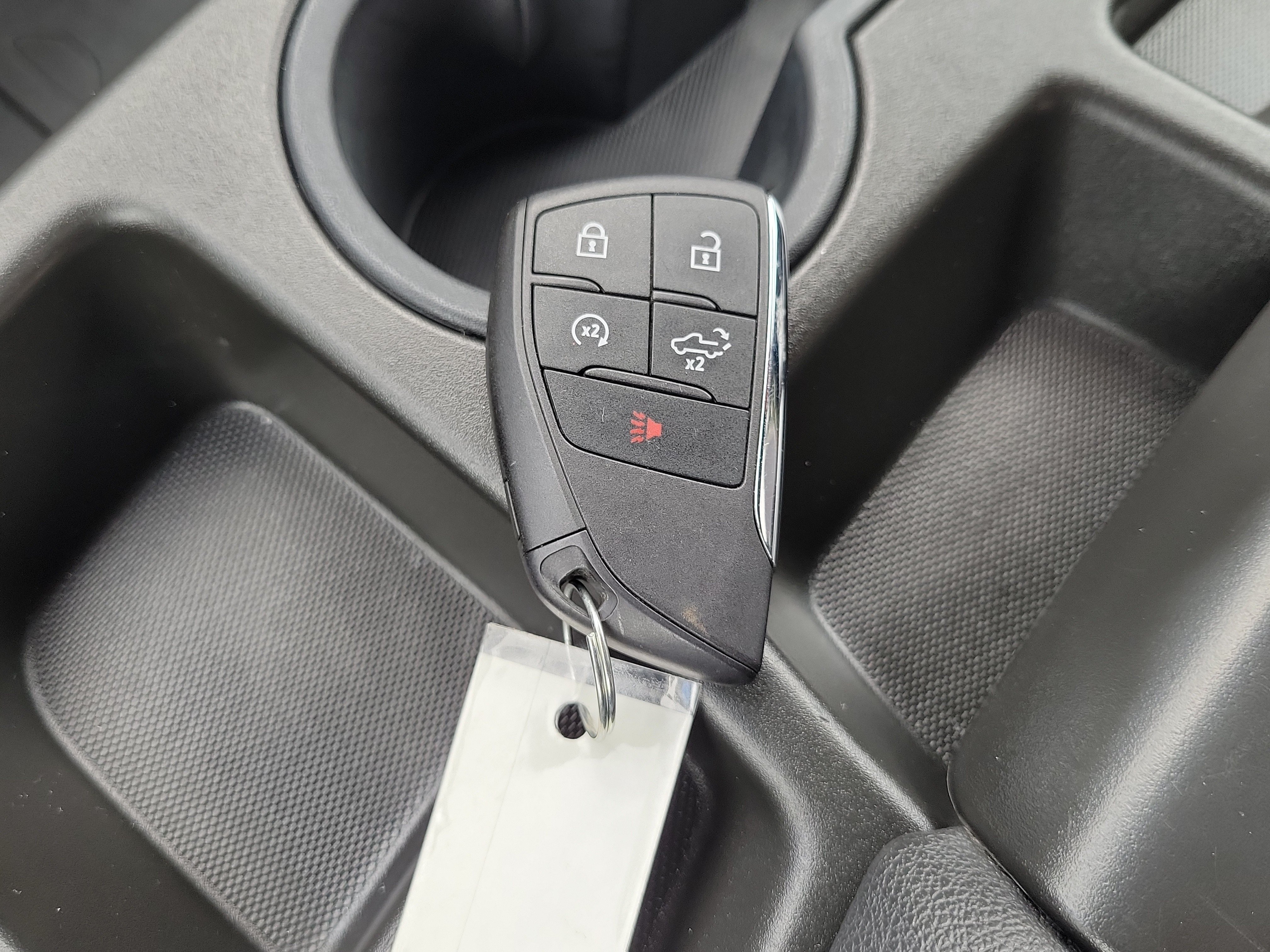 Used 2023 Chevrolet Silverado 1500 LT AWD/4WD image 29