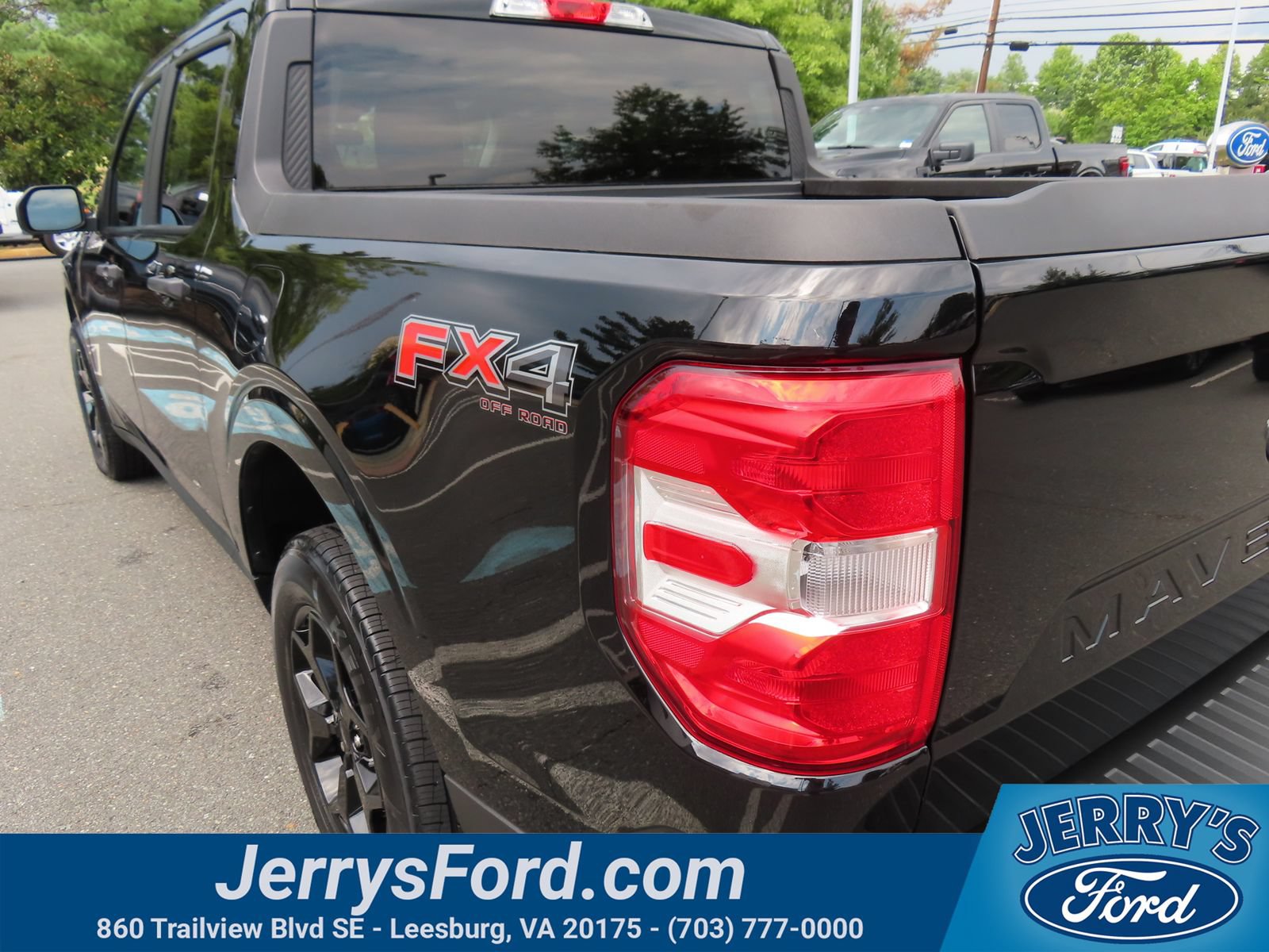 Certified 2024 Ford Maverick XLT w/ XLT Luxury Package AWD/4WD image 13