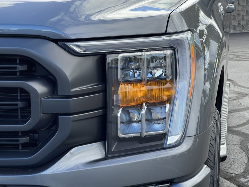 Certified 2022 Ford F150 XLT w/ Equipment Group 302A High image 44